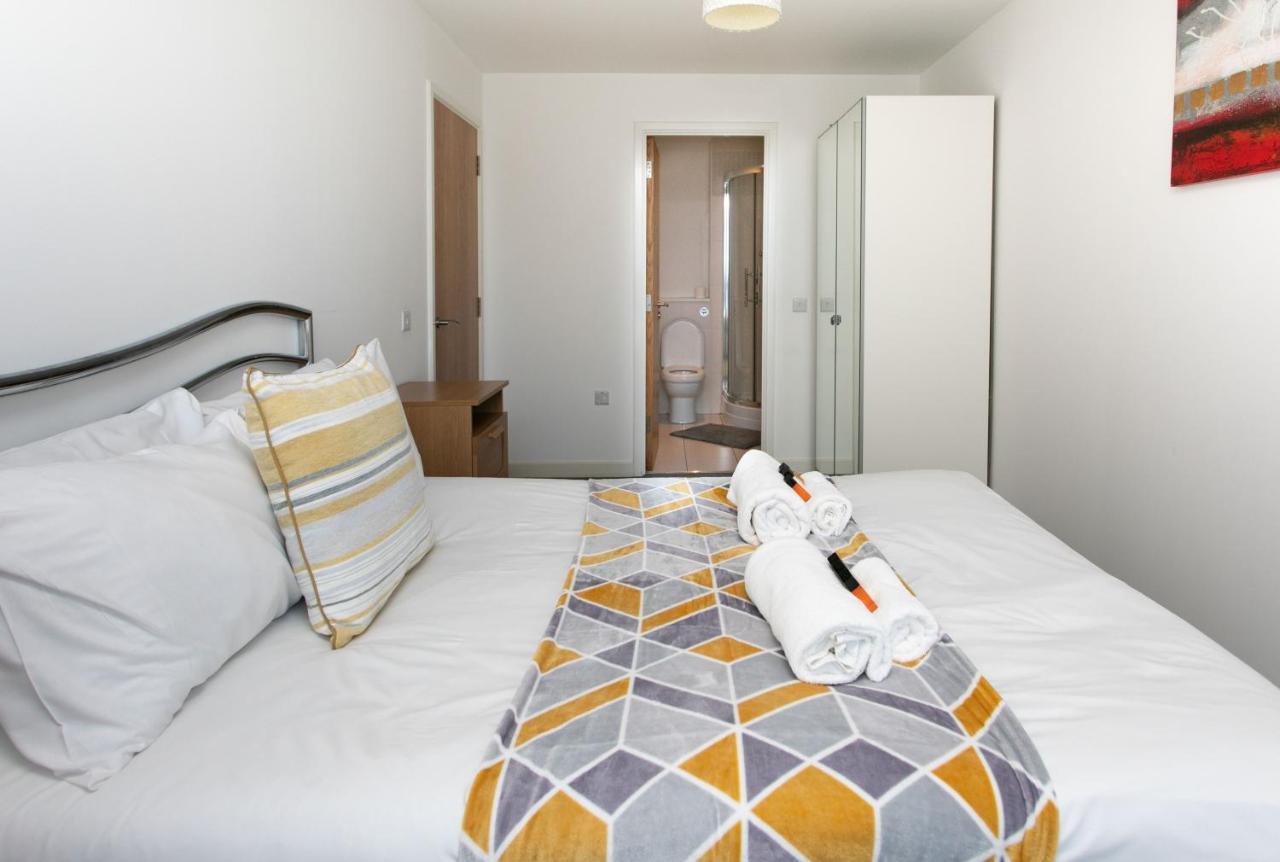 View 2-bedroom Flat In The Heart Of Apartment