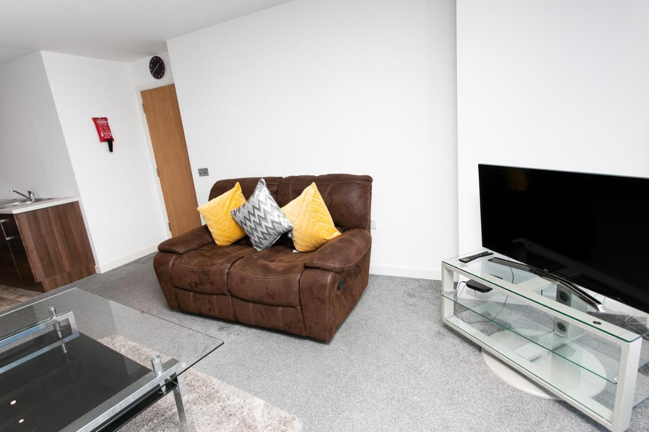 View 2-bedroom Flat In The Heart Of * Belfast